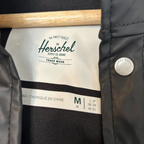 Herschel Supply Co. Rainwear Classic Unisex Size M - Picture 3 of 5